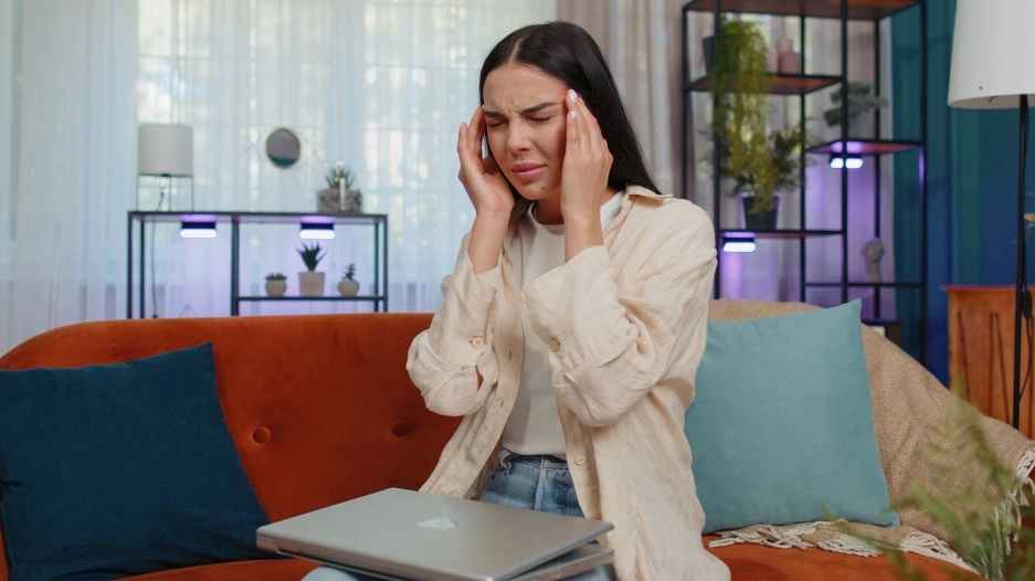 How to Get Rid of a Headache Fast Without Medicine or Pills